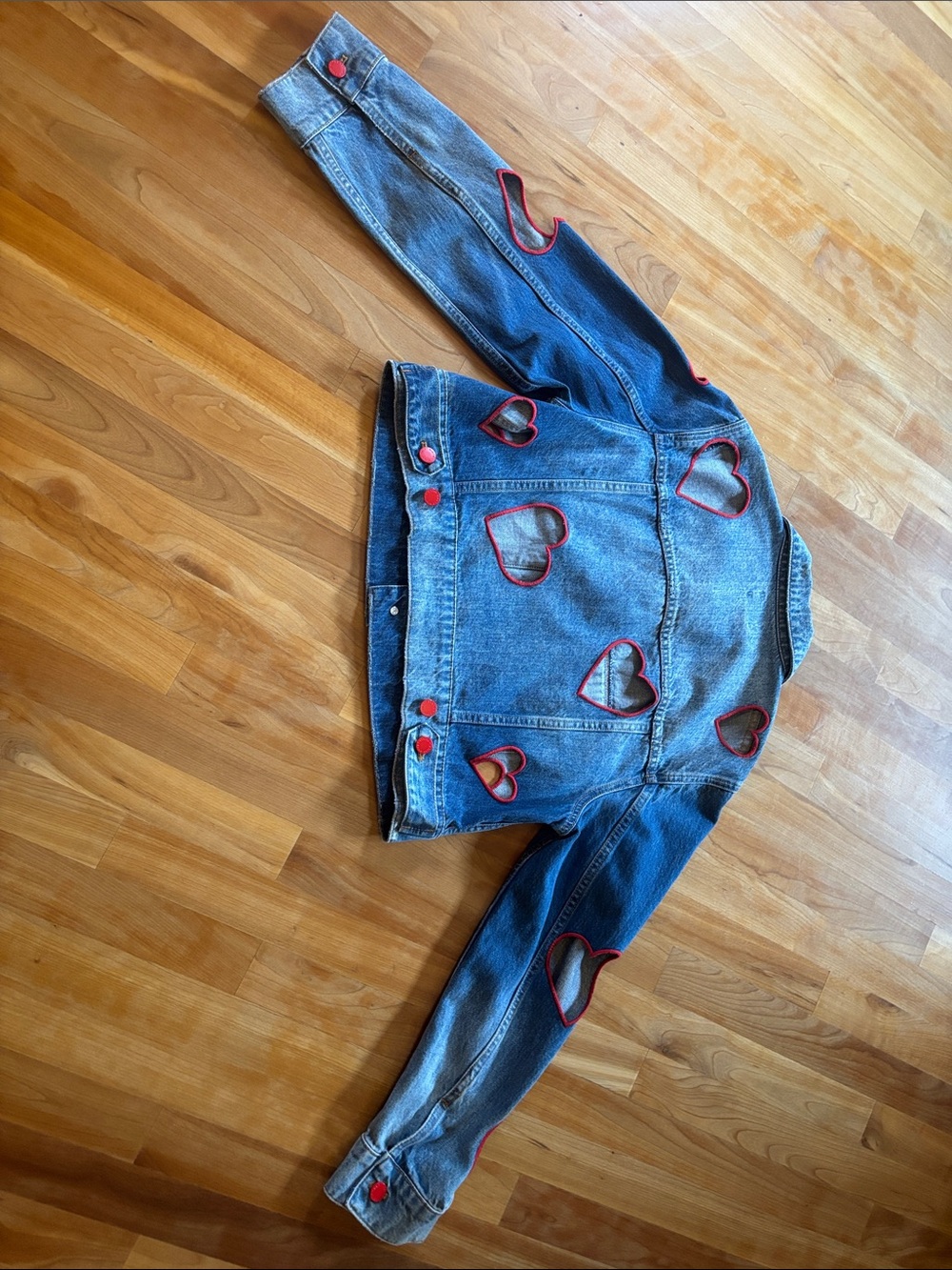Alice + Olivia Blue Denim Jacket with Red Heart Appliqué Cutouts - Picture 7 of 10